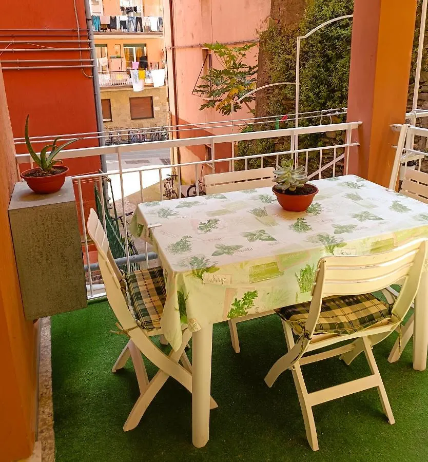 Classic Monterossino Apartment In Old Town Monterosso al Mare