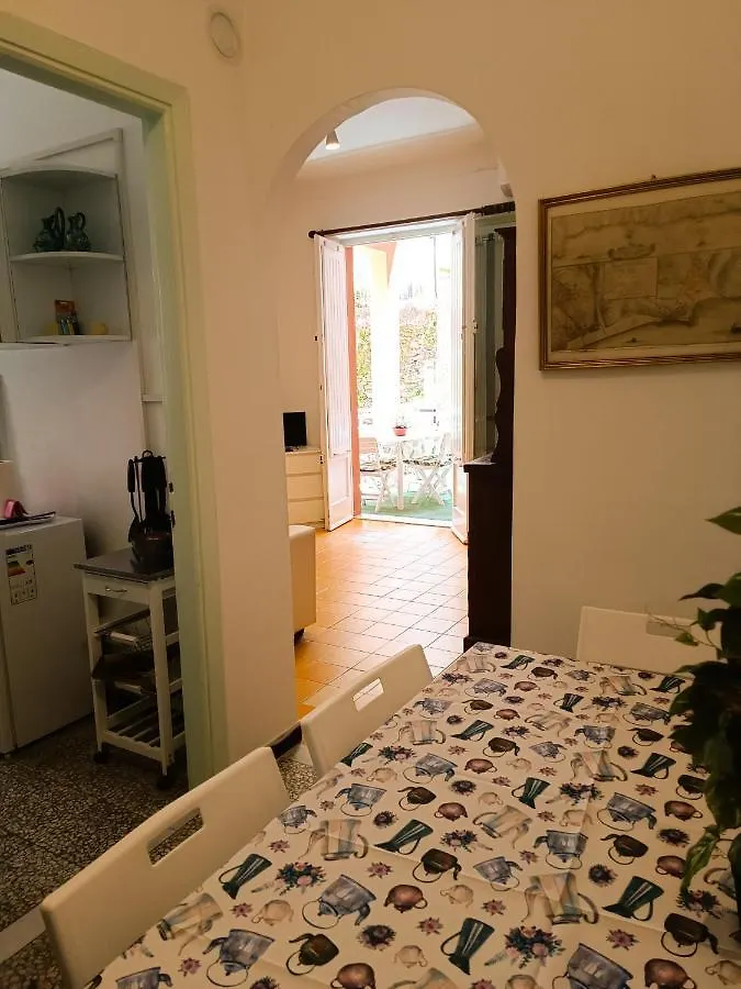 Classic Monterossino Apartment In Old Town Monterosso al Mare