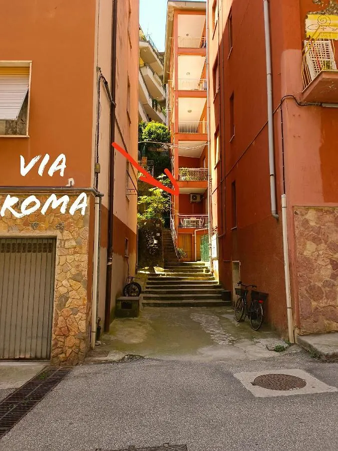 Classic Monterossino Apartment In Old Town Monterosso al Mare